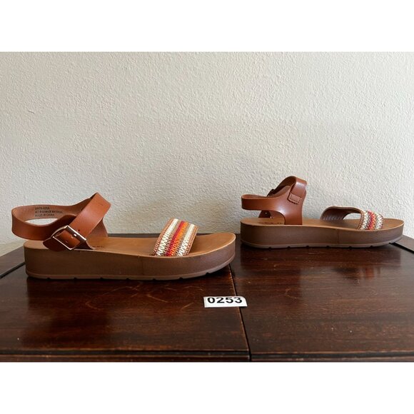 CL By Laundry GHYA Platform Sandals Womens Sz 10 Tan Vegan Buckle Strap Open Toe - Picture 2 of 14